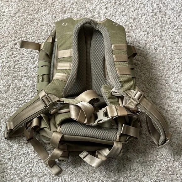 EC Maxpedition Discontinued TAN RIFTBLADE CCW-ENABLED BACKPACK 30L